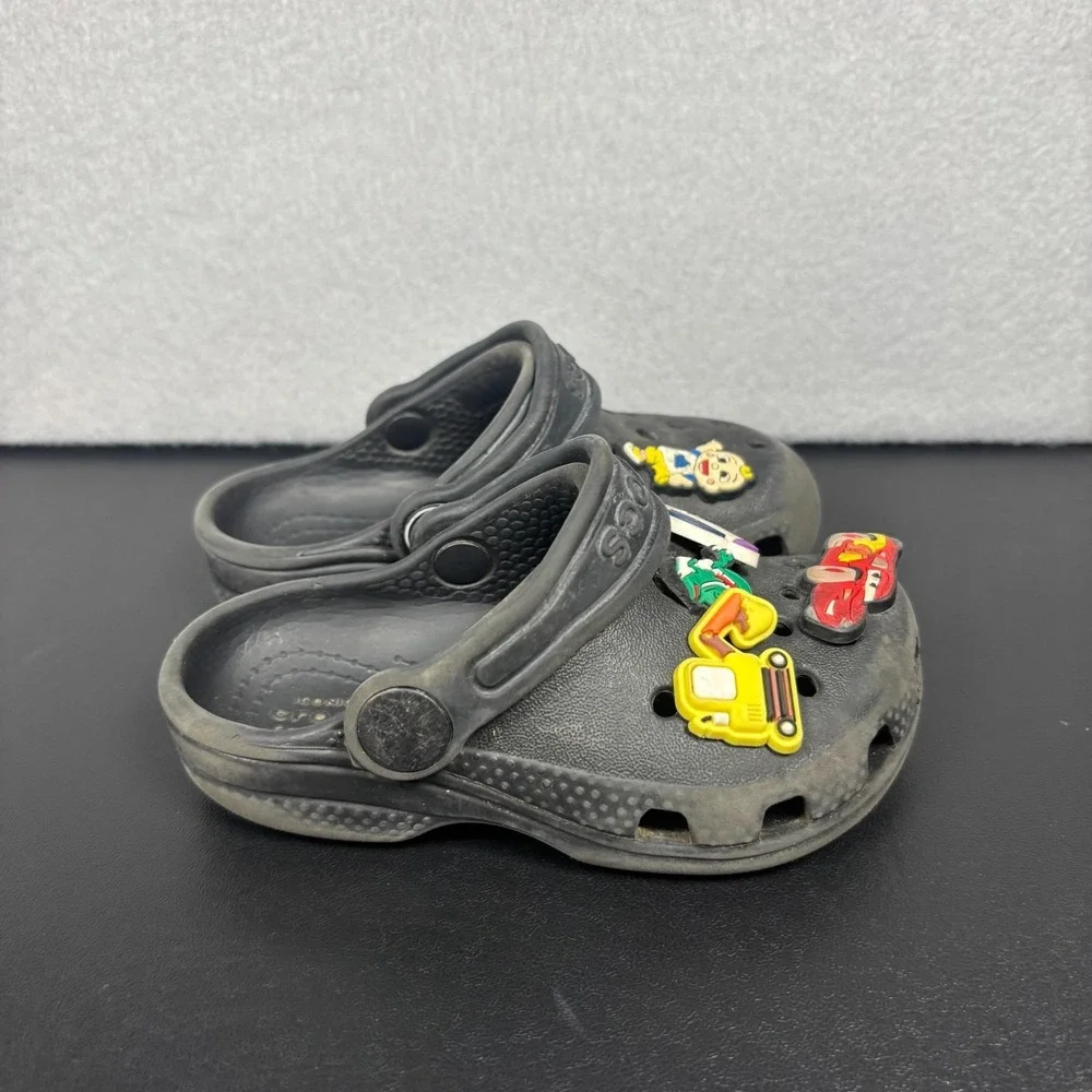 Crocs Classic Clogs Kids Size C6 Black Slip On Water Shoes Toddler Baby Charms